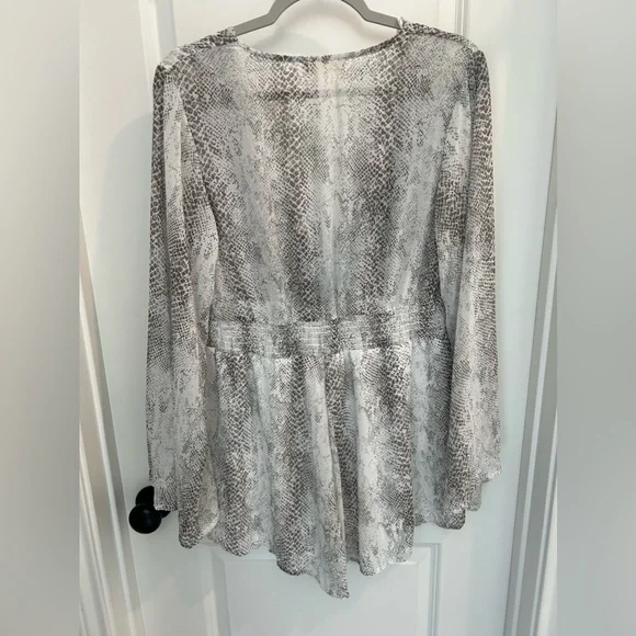 Altar’d State Grey Snake Skin Romper - Picture 5 of 7